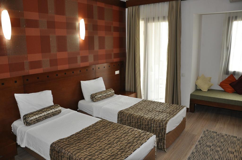 Umut Thermal Spa & Wellness Hotel Karakıran Exterior foto