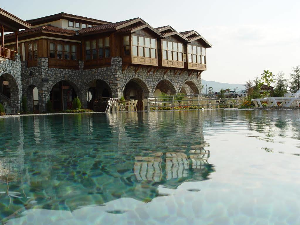 Umut Thermal Spa & Wellness Hotel Karakıran Exterior foto
