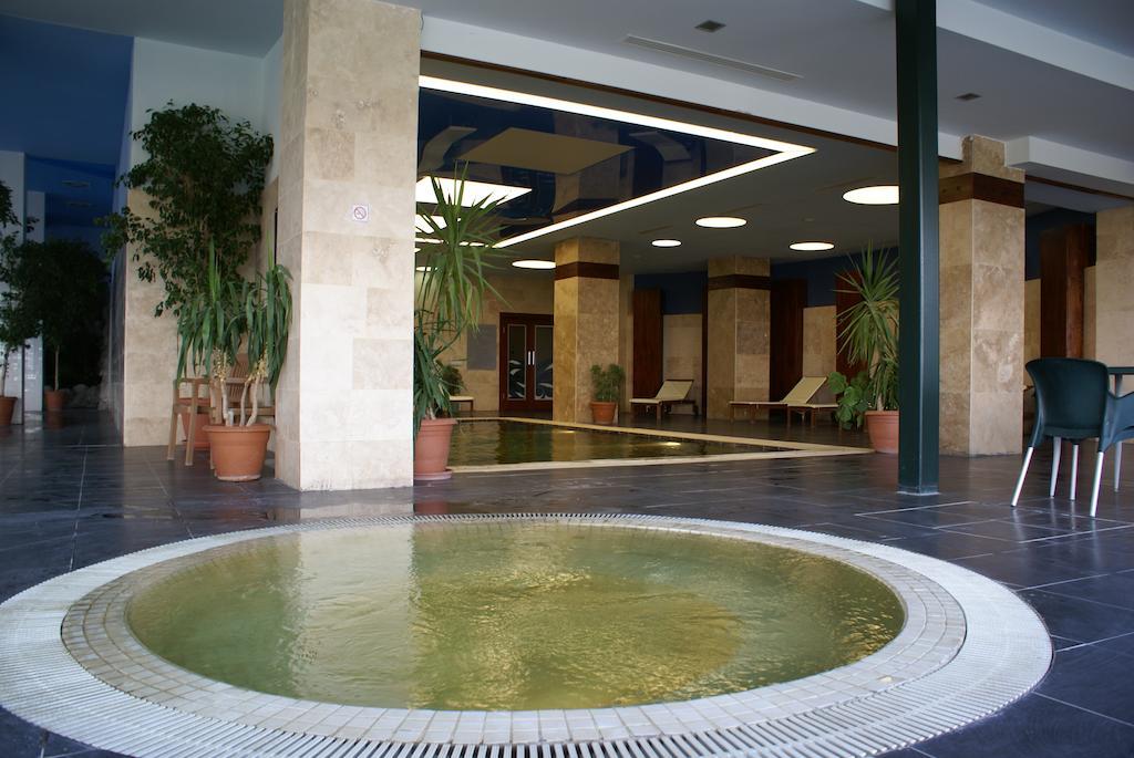 Umut Thermal Spa & Wellness Hotel Karakıran Exterior foto
