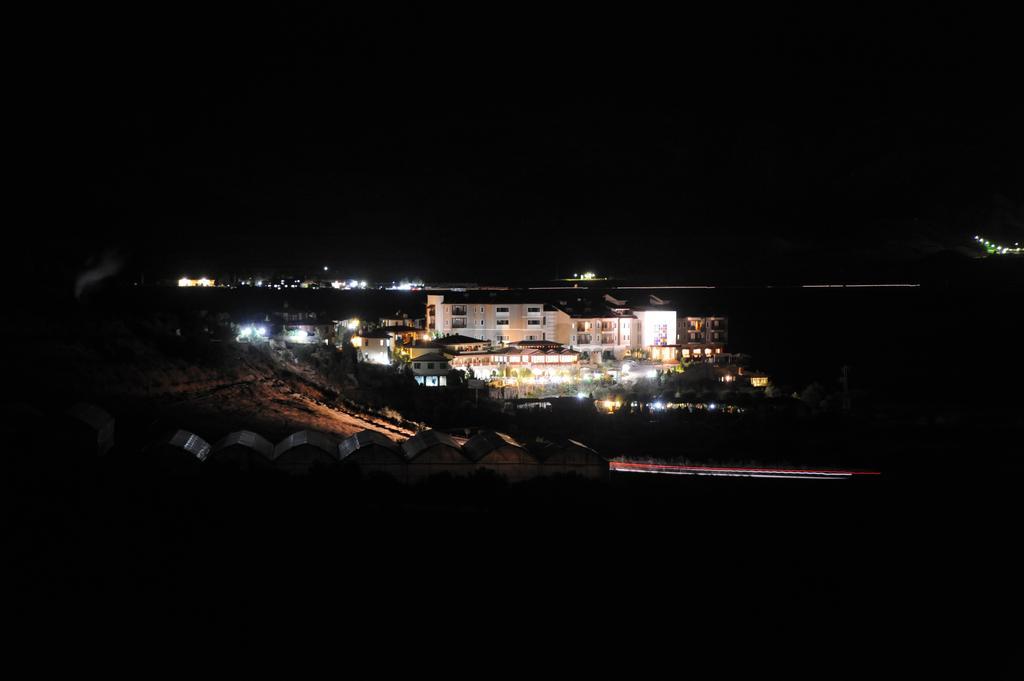 Umut Thermal Spa & Wellness Hotel Karakıran Exterior foto